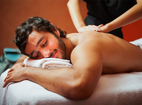 Расслабляющий массаж для мужчин, массаж камнями (стоунтерапия)
